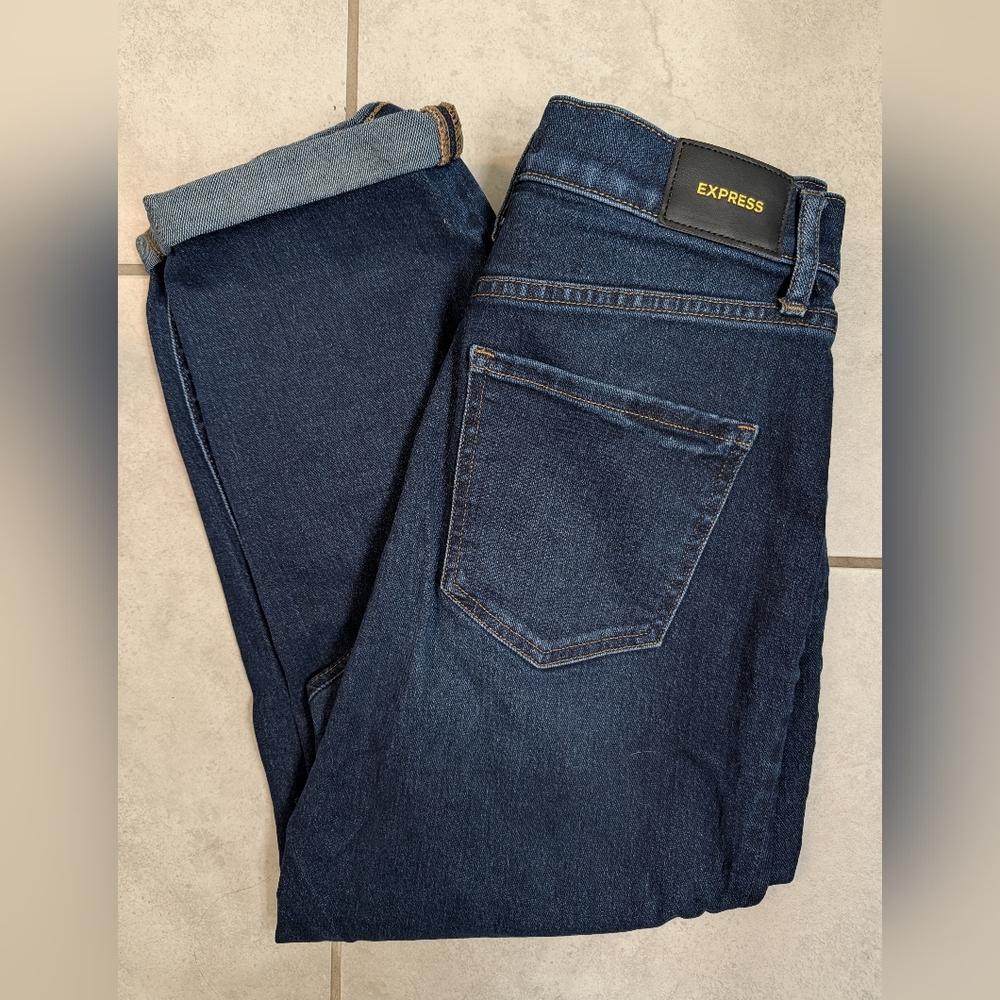 Express Mid-Rise Straight Ankle Jeans Dark Blue Medium Wash Size 2 Short
